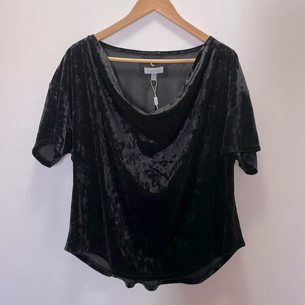 Cupid Crushed Velvet Top
